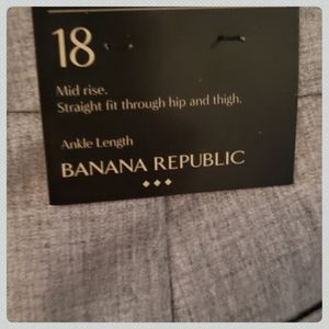 Banana Republic Ankle Length Pants, Avery,Size 18, gray, NWT